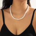 Chic Clavicle Necklace With A High-end Design And A Touch Of Affordable Luxuryperfect As A Sweater Chain