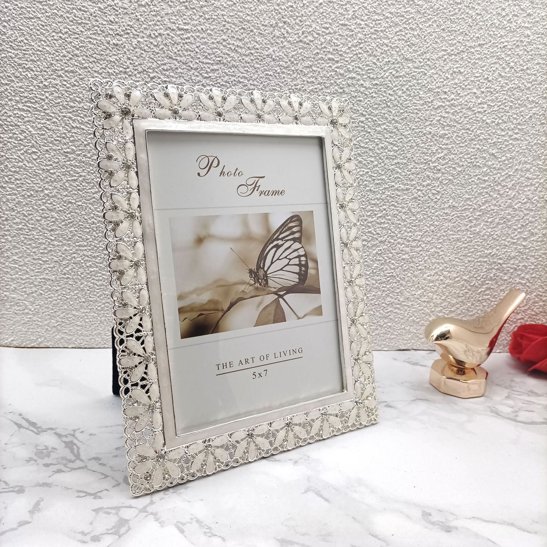 Modern Silver Minimalist Metal Photo Frame