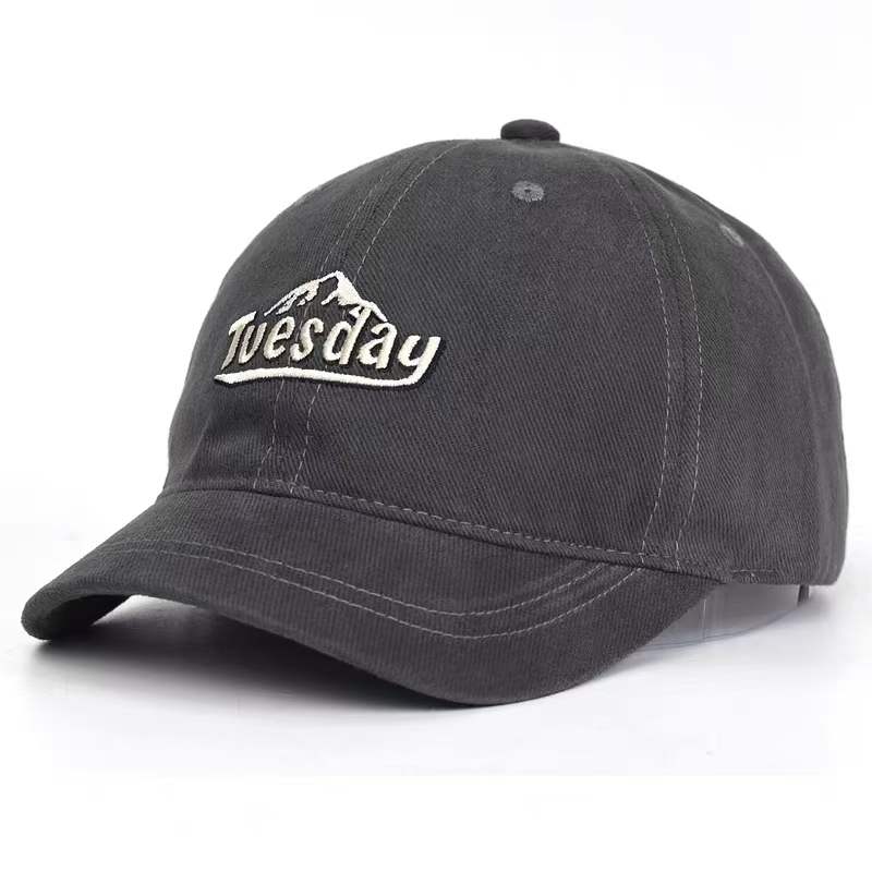 Men's And Women's Short-brimmed Mountain Peak Lettered Soft-top Simple Casual Style Baseball Cap Suitable For Outdoor Outings, Daily Commutes, Hats