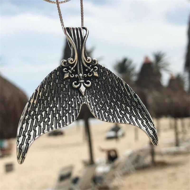 Women Punk Vintage Ocean Whale Tail Pendant Necklace