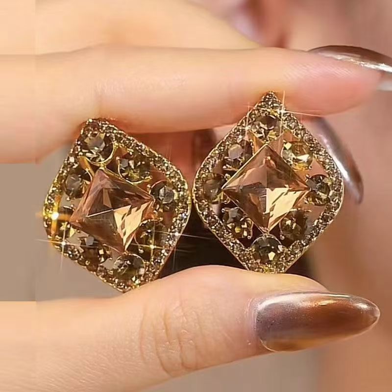 Trendy Brown Diamond Crystal Studs, Elegant High-End Women Ear Ornaments