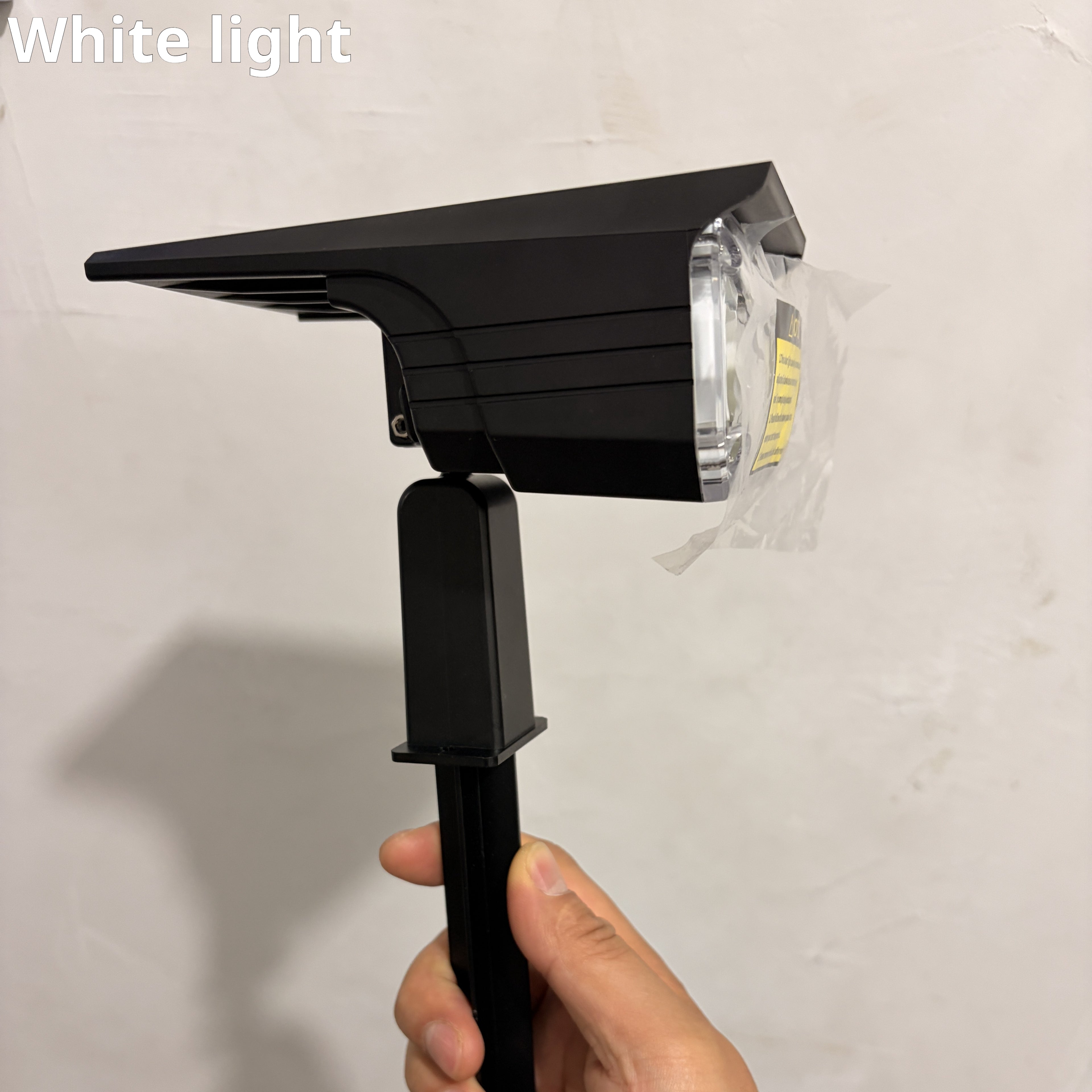 Solar Beam Lamp With Two Monitoring Functions Installed