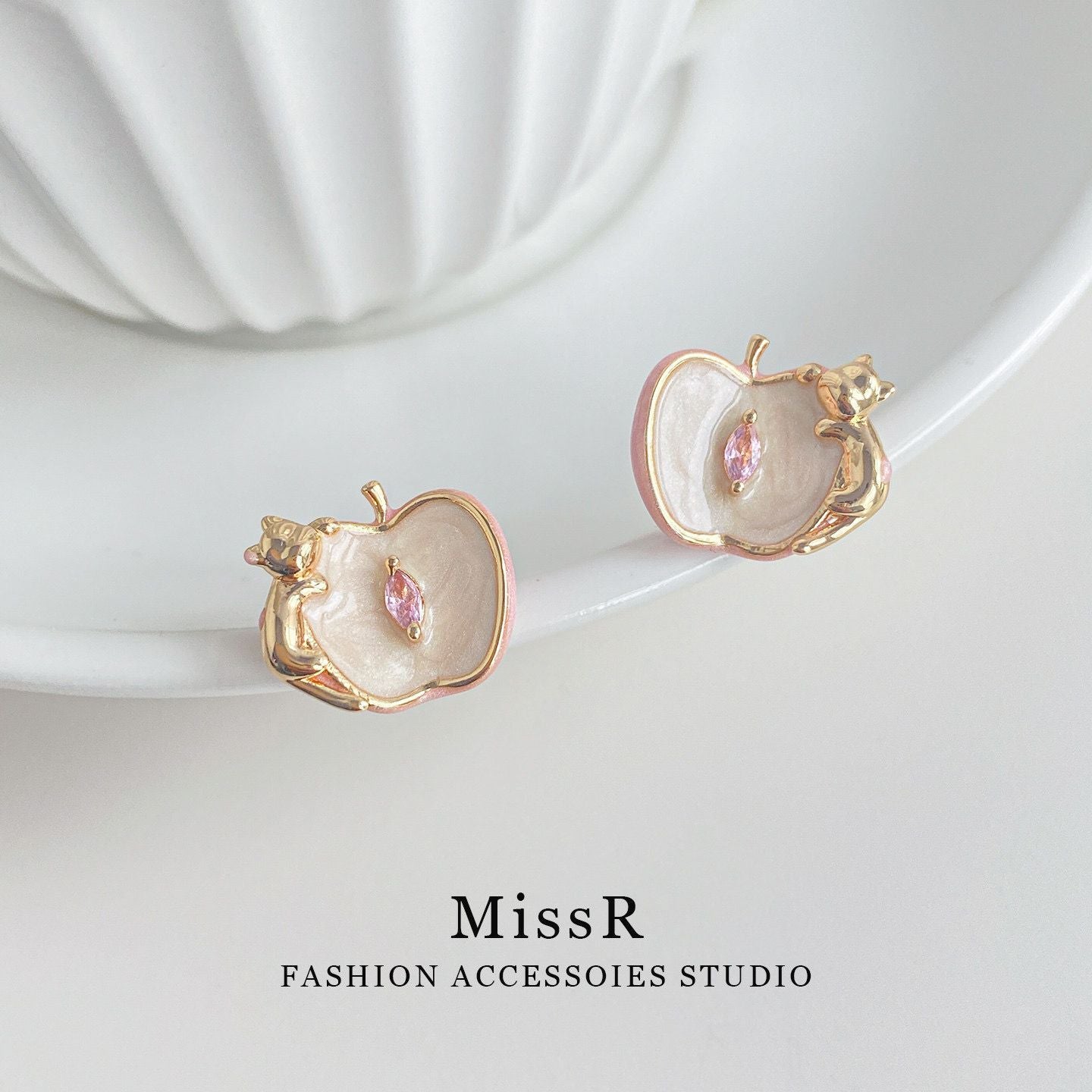 Exquisite Lotus  Enamel Stud Earrings With Cute Kitten Stealing Design, Silver Needle New Arrival Light Luxury High-End Ear Jewelry For Women