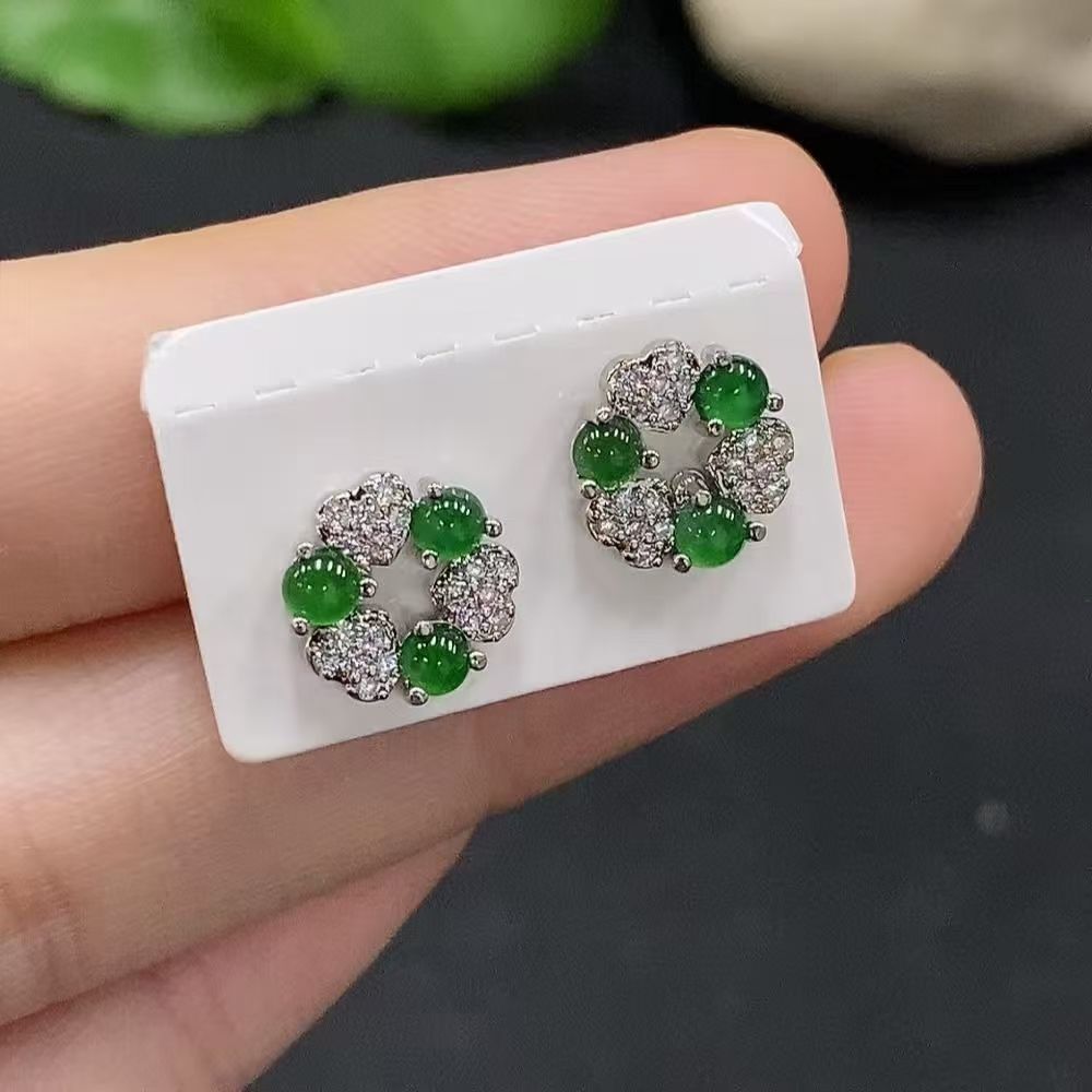 Vintage Emerald Green Zircon Flower Earrings, Delicate And Versatile Jewelry