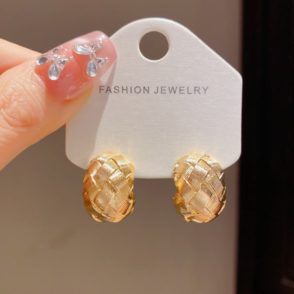 Personalized Fashionable Metal Woven C-shaped Earrings