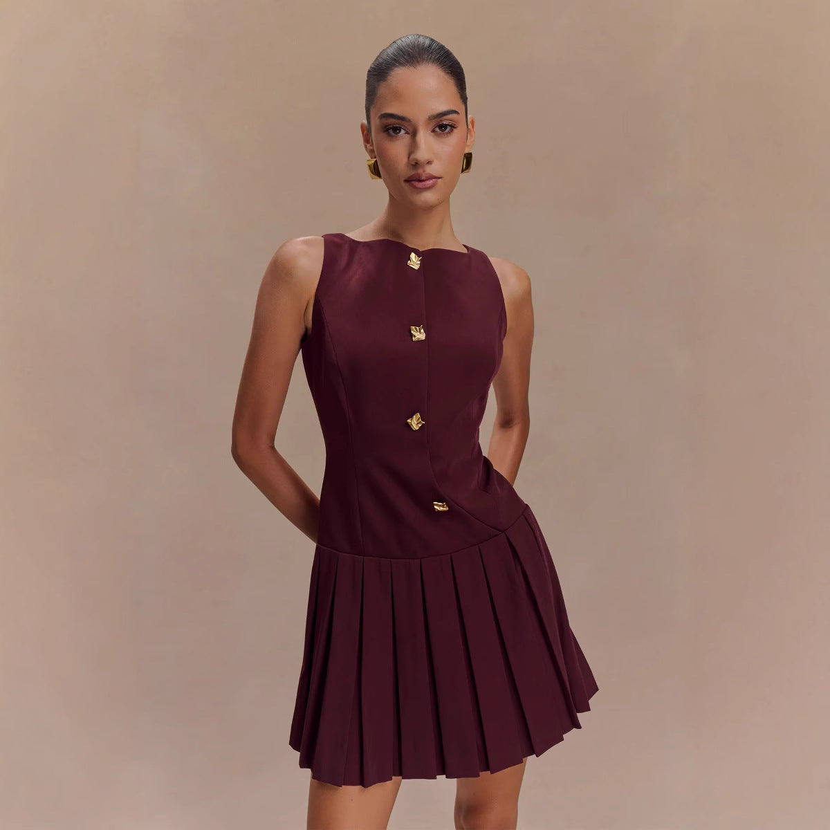 Womens Elegant Sleeveless Pleated Dress