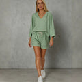 Womens Loose-fit V-neck Long-sleeve Shorts Set