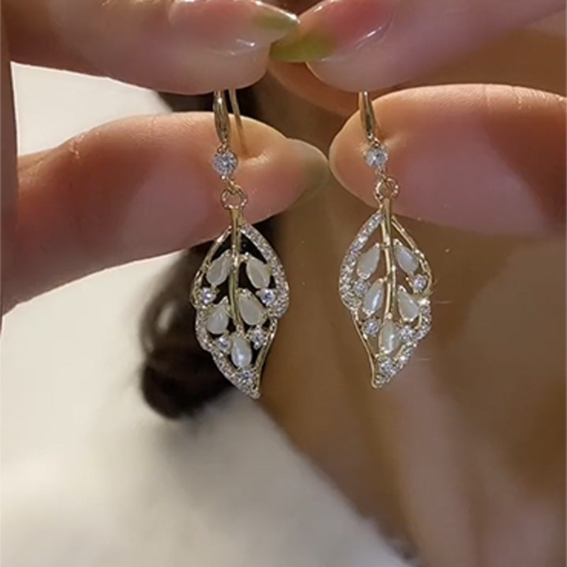 Advanced Leaf Earrings Online Celebrity Temperament
